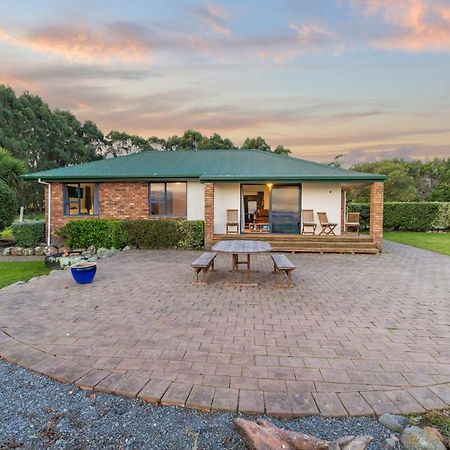 Ocean & Mountain Views - Kaikoura Exterior foto