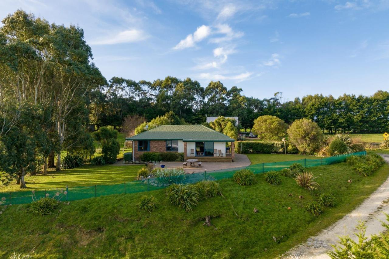 Ocean & Mountain Views - Kaikoura Exterior foto